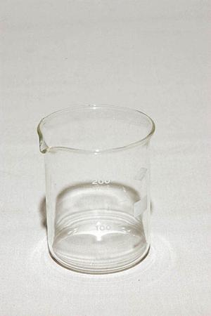 白内障の症状と原因、治療法について